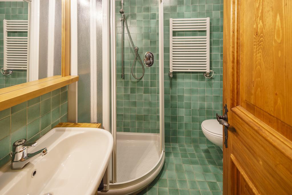 Villa Franchetti - Stayincortina Cortina d'Ampezzo Luaran gambar
