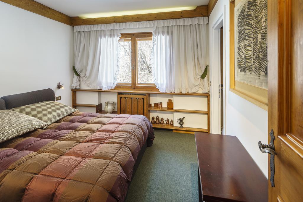 Villa Franchetti - Stayincortina Cortina d'Ampezzo Luaran gambar