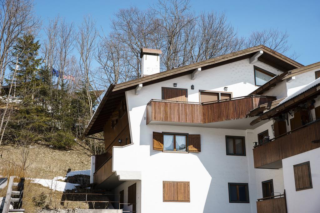 Villa Franchetti - Stayincortina Cortina d'Ampezzo Luaran gambar