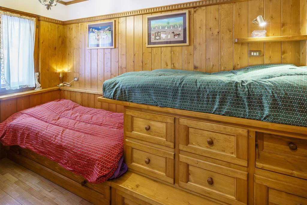Villa Franchetti - Stayincortina Cortina d'Ampezzo Luaran gambar